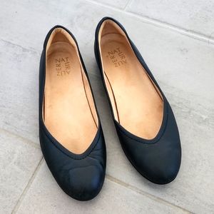 Naturalizer Vivienne black flats